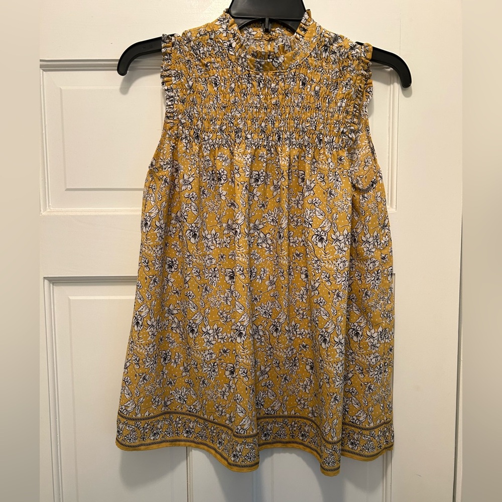 Max Studio Yellow Floral ruched babydoll blouse